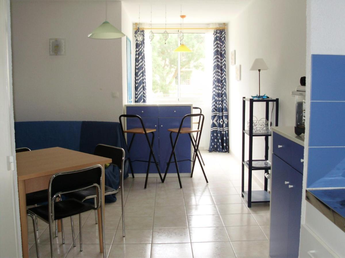 Appartement F1 Calvi A 150 Metres De La Plage Esterno foto